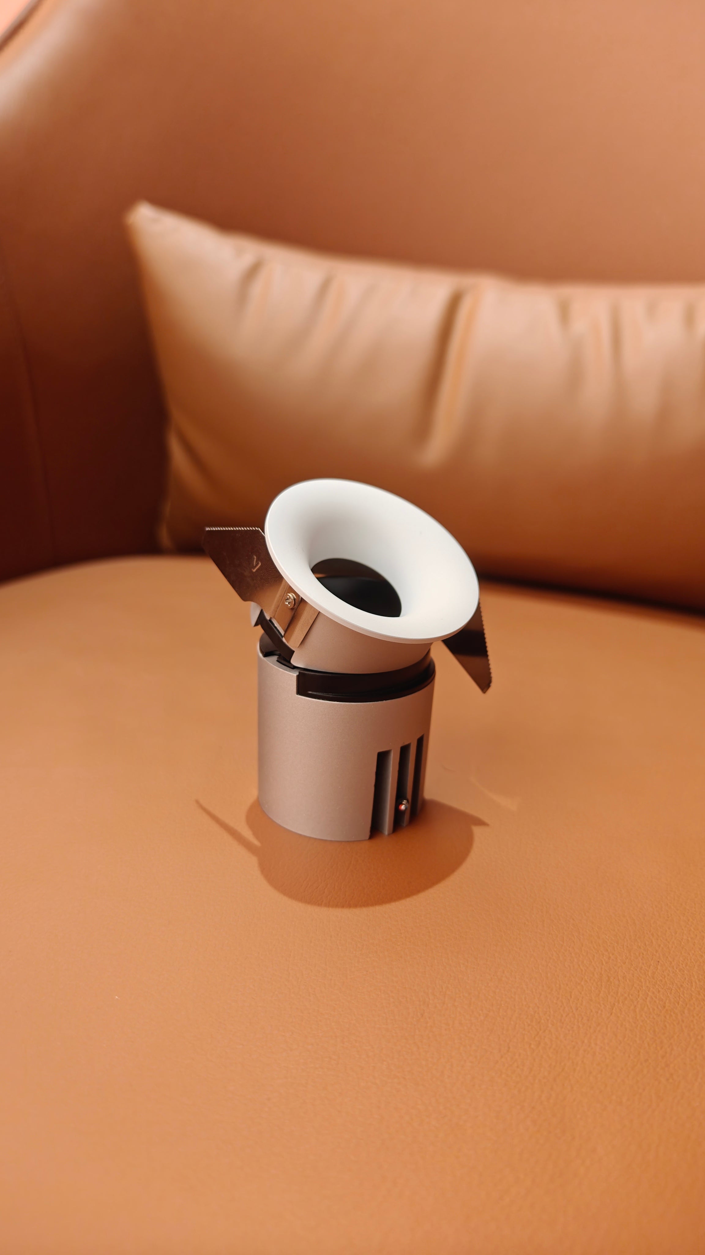 Galaxy Smart Softlight Spotlight